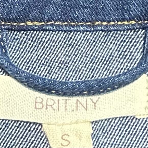 Women's Blue Jean Jacket with Paisley Patch - Picture 4 of 5